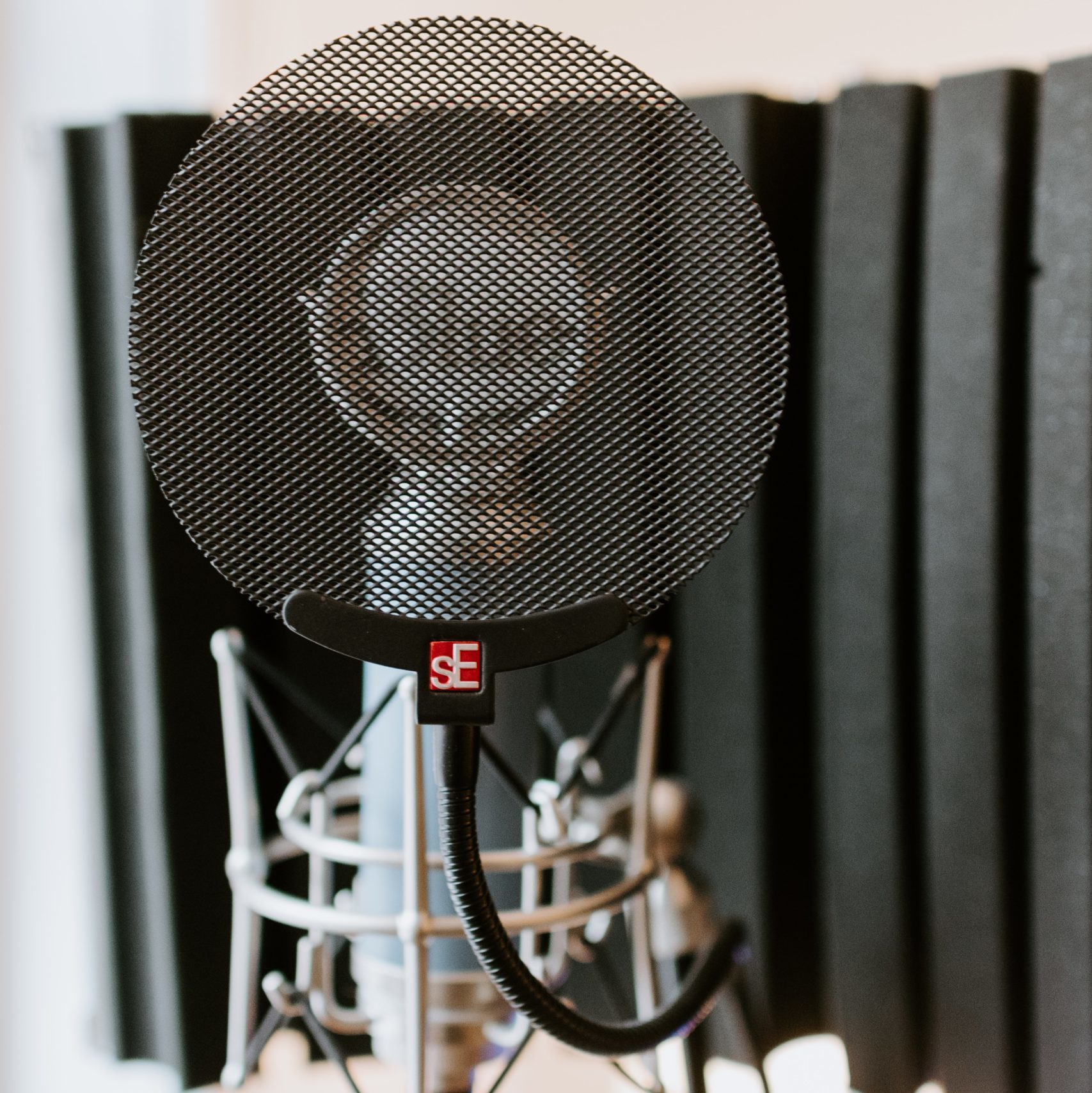 MIC & CAM